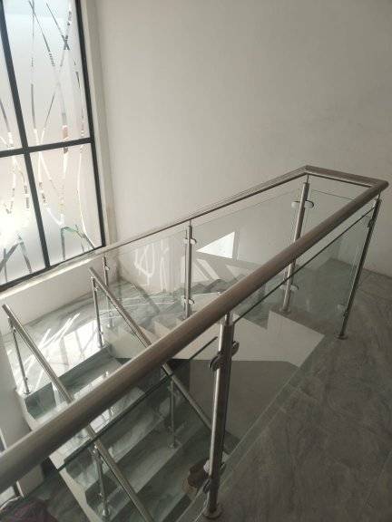 Stainless Steel with Glass on Staircases